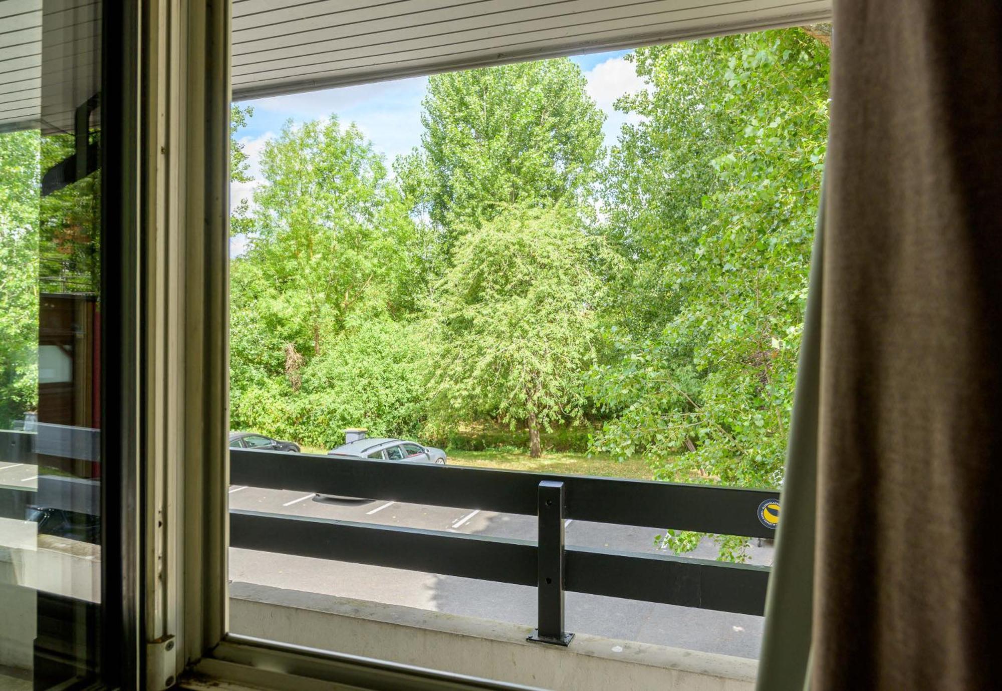 B&B Hotel Pontault Combault Dış mekan fotoğraf