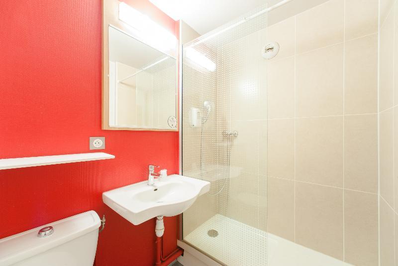 B&B Hotel Pontault Combault Dış mekan fotoğraf